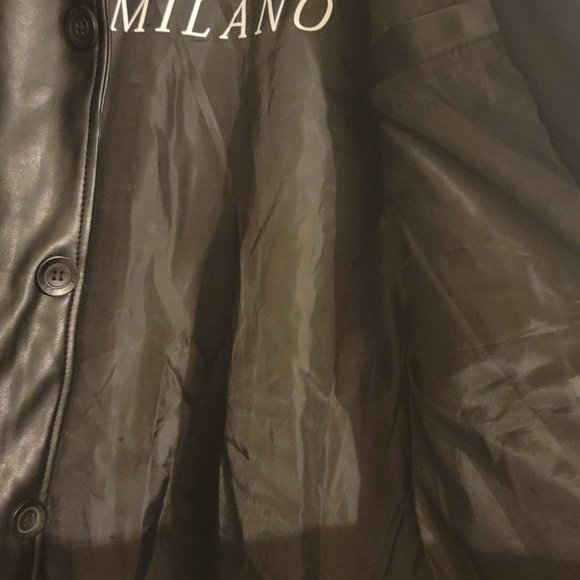 Black Jacket - Picture 5 of 5